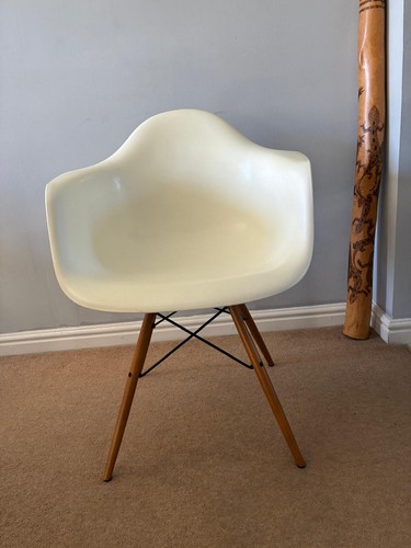 Authentic vitra eames daw - x,