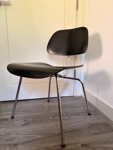 Vitra eames dcm auth - vitra,